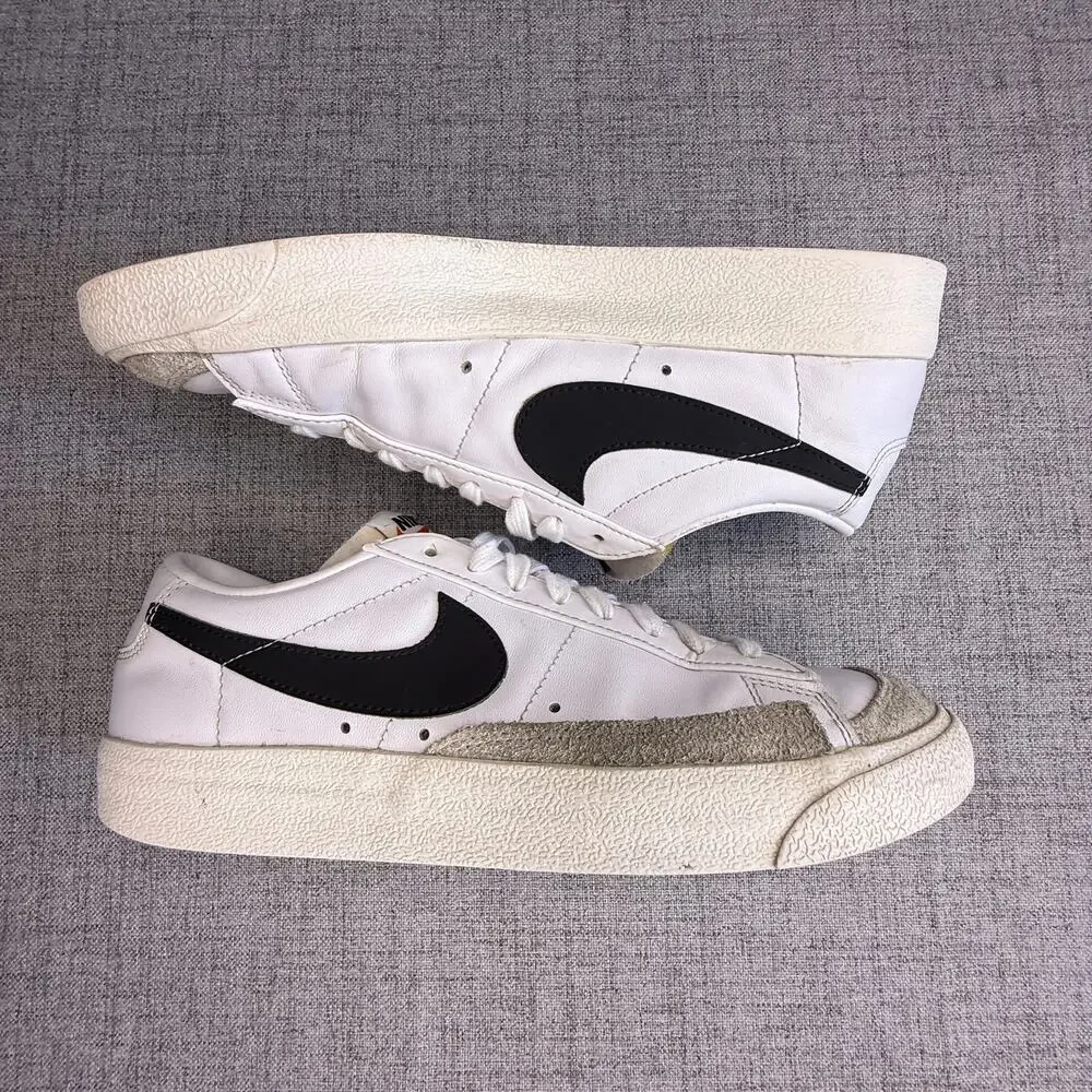 Nike Blazer Low 77 Vintage White Black Mens 9.5 Sneakers Shoes DA6364-101